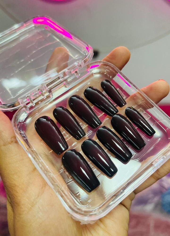 maroon marble